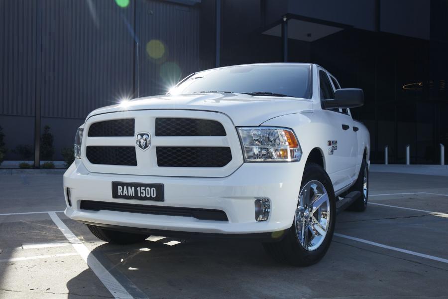  Ram 1500 Express Quad Cab (DS) 2018 года  (AU) (фото 7 из 28)